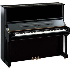 YAMAHA U3