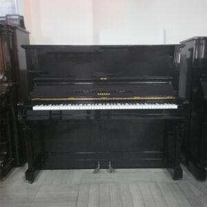 Pianoforte verticale Yamaha usato modello No. 200 a due pedali