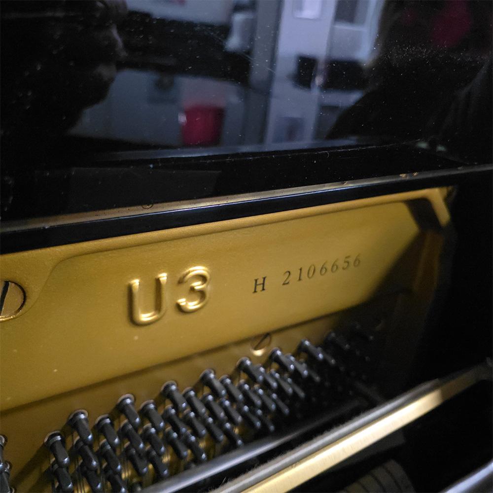 Pianoforte verticale usato Yamaha U3H nero, 3 pedali